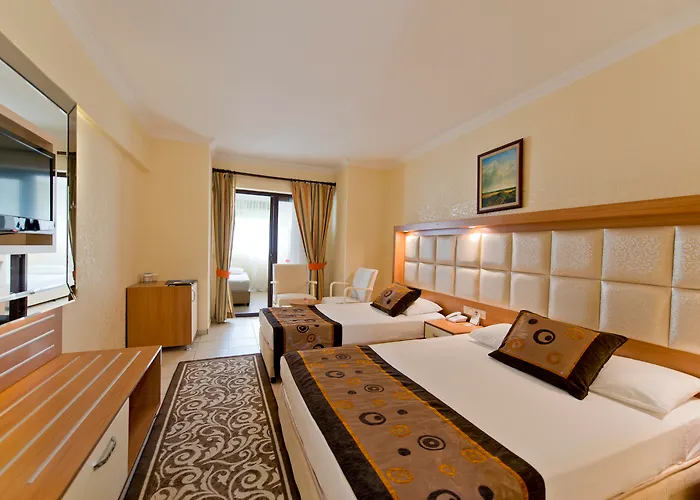 Oz s Incekum Beach & SpaResort Hotel